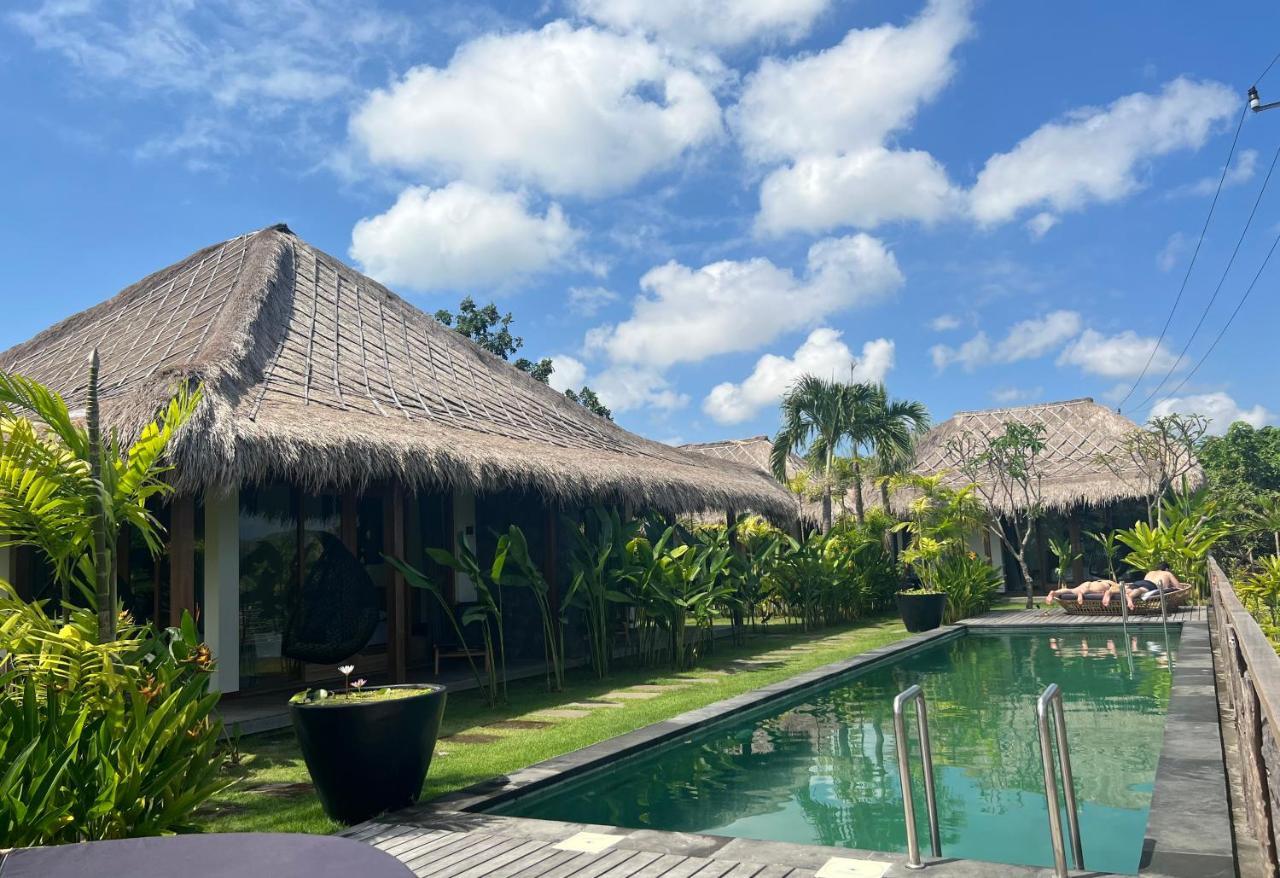 La Reserva Villas Bali Jimbaran Extérieur photo