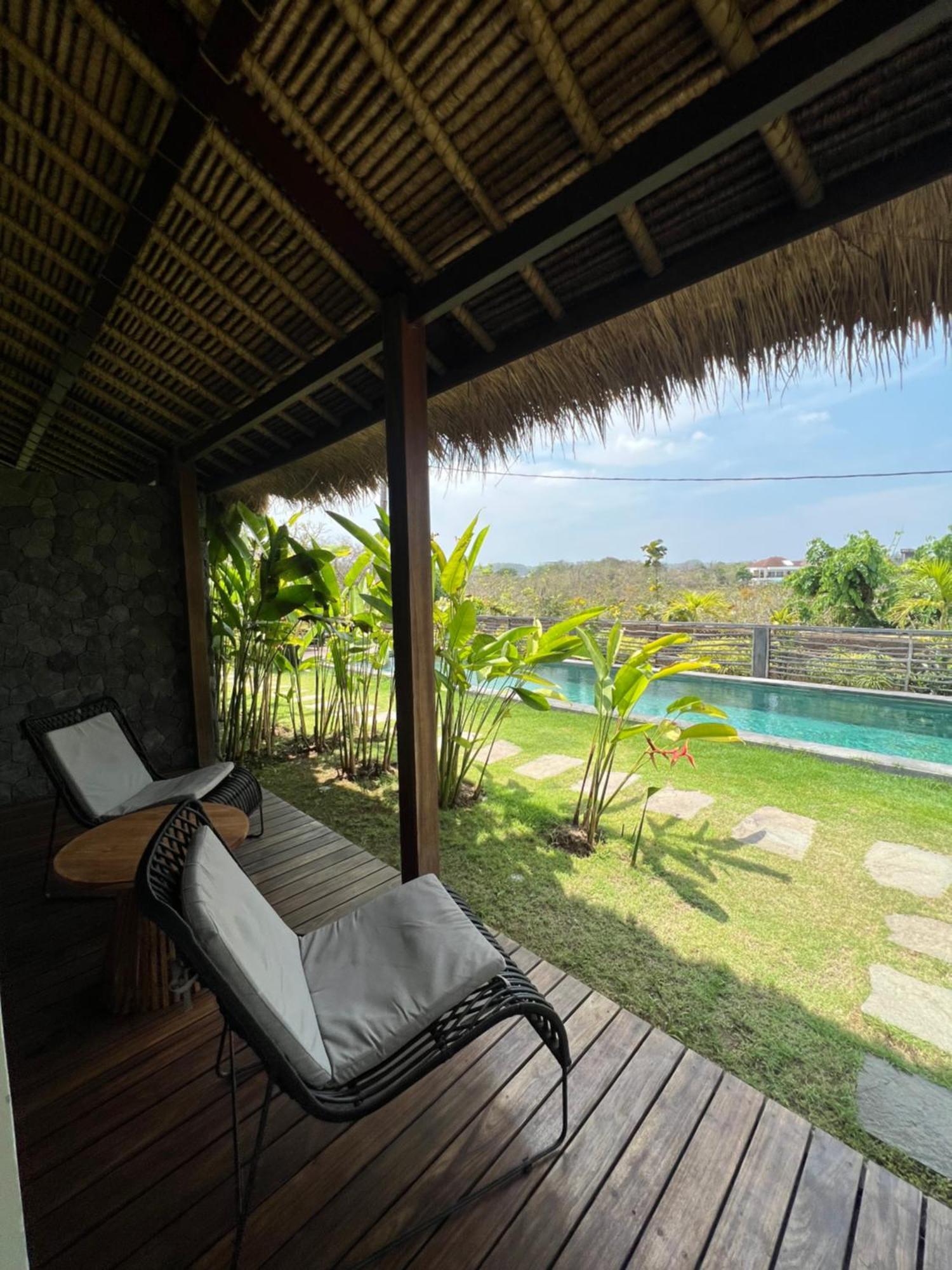 La Reserva Villas Bali Jimbaran Extérieur photo